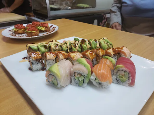 Sushi kingdom & Asian Fusion