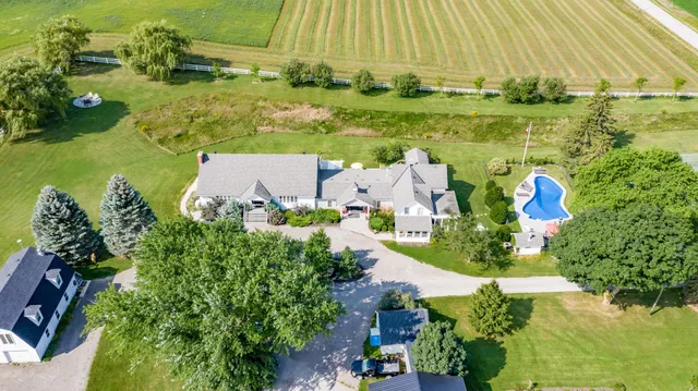 Mountain Ash Farm Country Manor