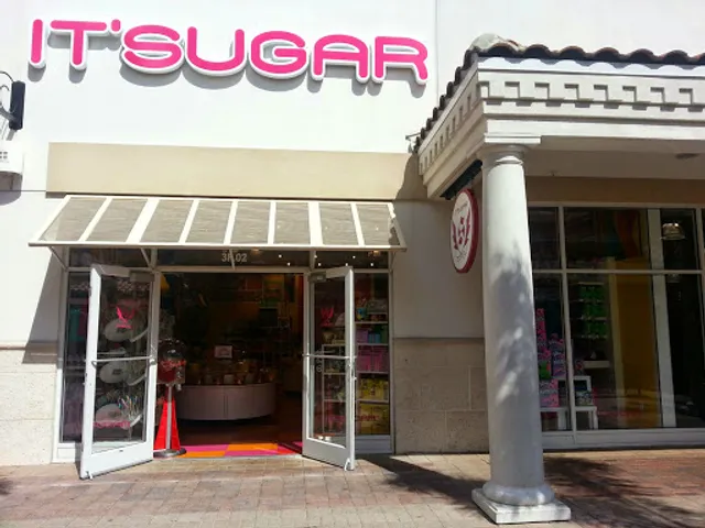 IT'SUGAR Orlando International Premium