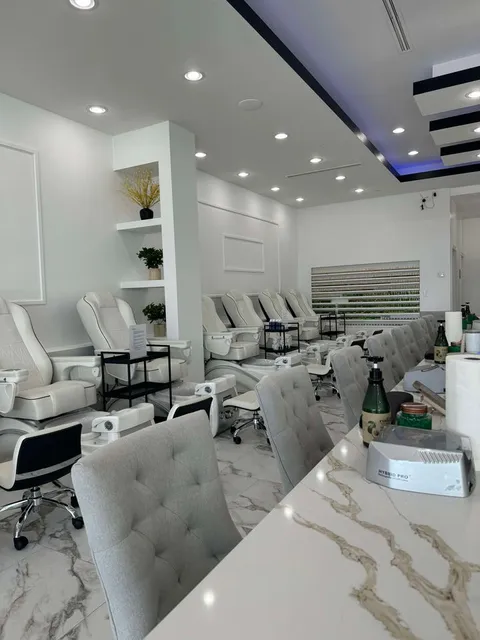 Gilbert Nail Lounge