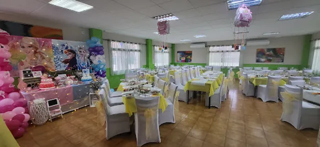 Bar Restaurante La Piscina