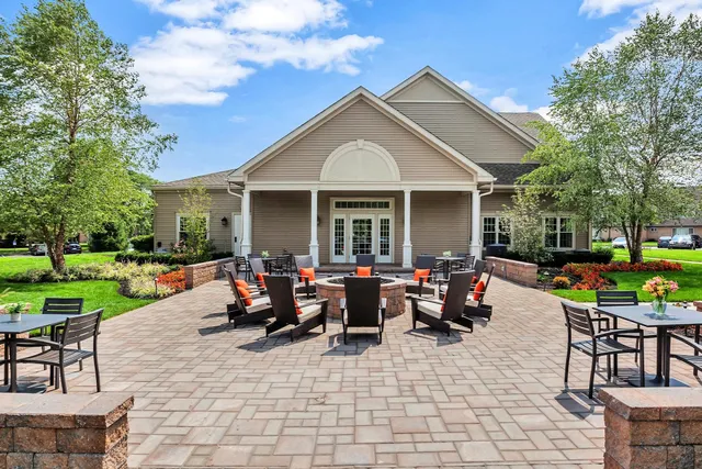 The Commons Apartment Homes