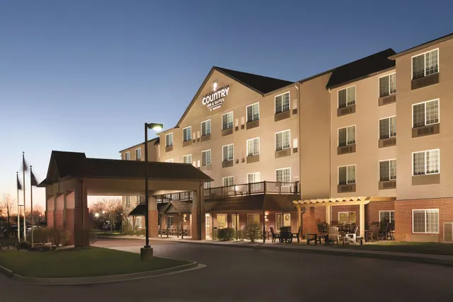 Country Inn & Suites by Radisson, Indianapolis Airport South, IN