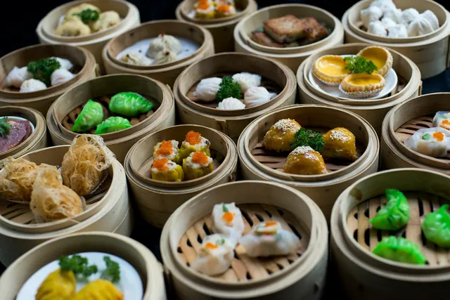 Liu Li Palace Seafood Restaurant