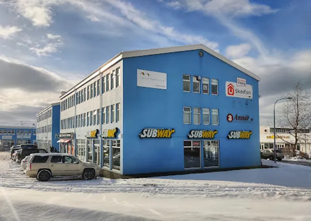 Haninn Suðurlandsbraut