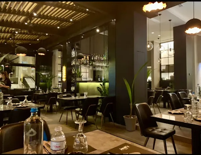 Jonah's Restaurant est 2014