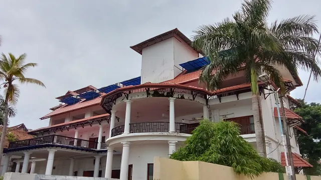 Aluva Palace Guest House New Block