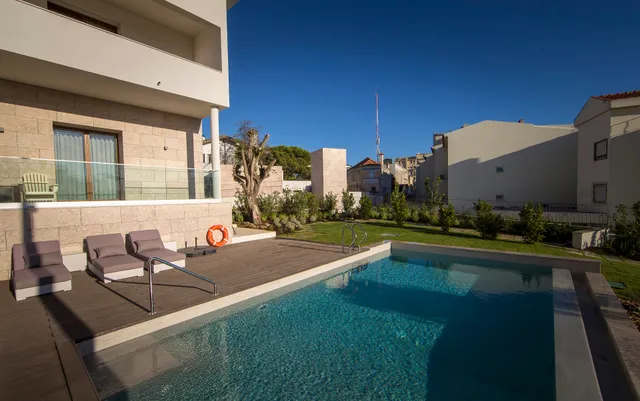 Somewhere Estoril Guest House