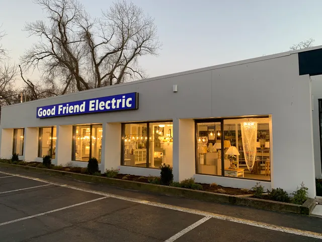 Good Friend Electric Wall