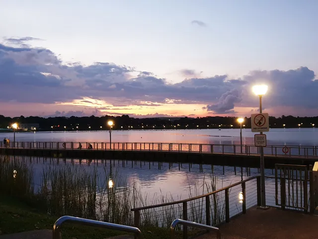 Bedok Reservoir Boardwalk