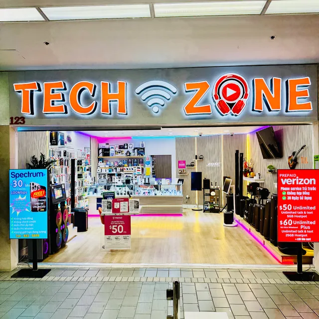 TECH ZONE