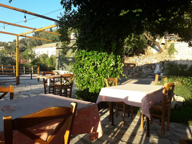 Dilina Taverna - Grill House