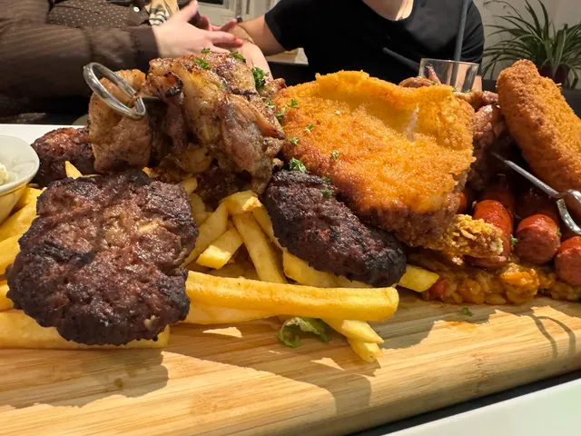 Restaurant Chill & Grill Balkan Bar