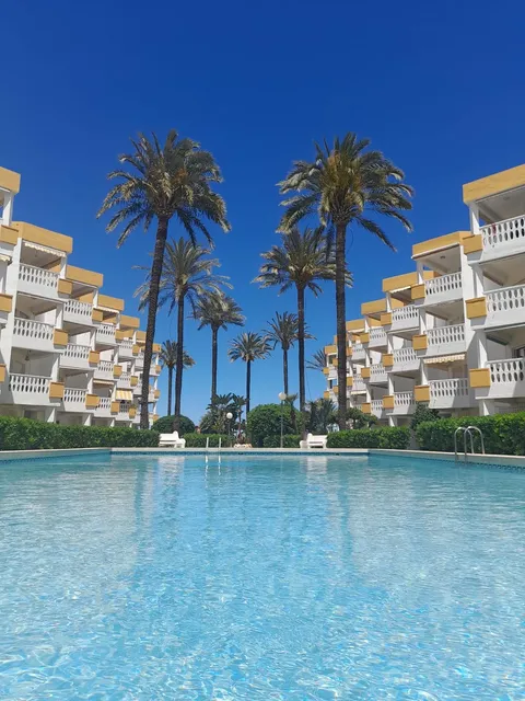 Apartamentos Holiday Beach