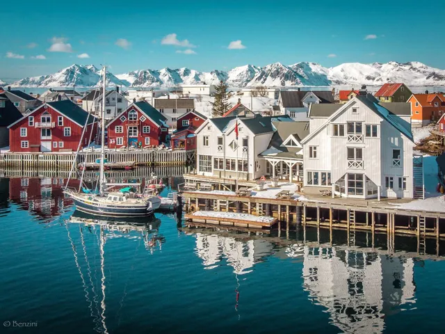 Henningsvær Bryggehotell - by Classic Norway Hotels