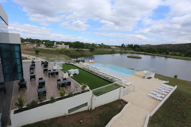 Hotel Cantera Respira Campo