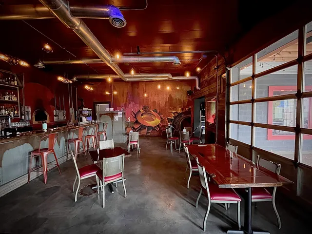 eMbers Station Bistro & Bar