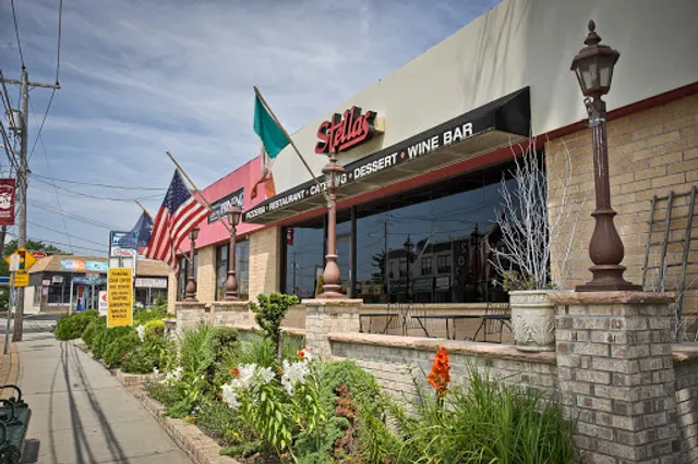 Stella's Pizzeria & Restaurant