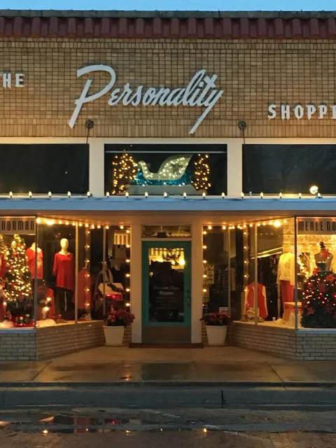 Personality-Slipper Shoppe
