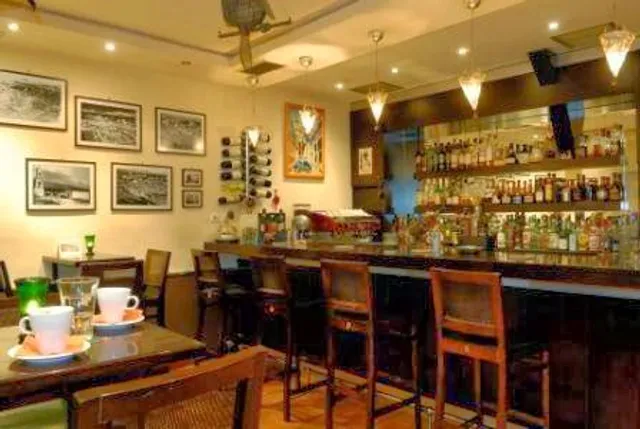 κυκεών bar-café / cyceon bar-café / kykeon