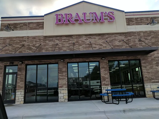 Braum's Ice Cream & Dairy Store
