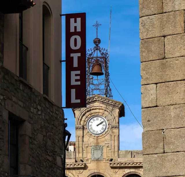 Antiguo Casino De Los Arribes