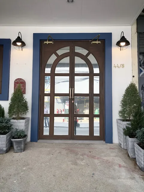 Hide and Seek Boutique Hometel