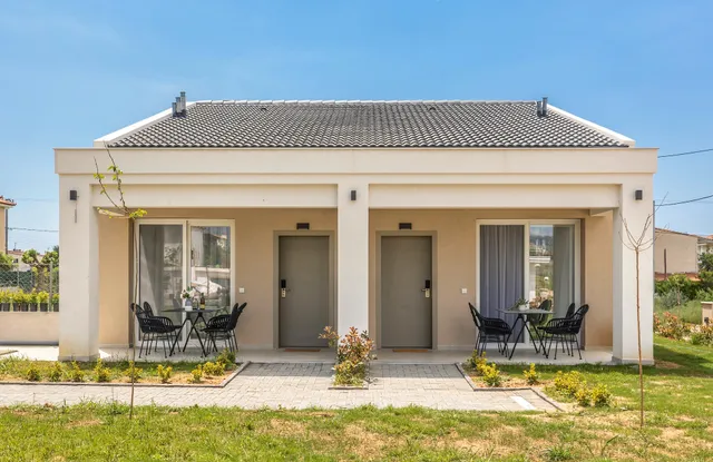 Bianco Mare Studios-Apartments