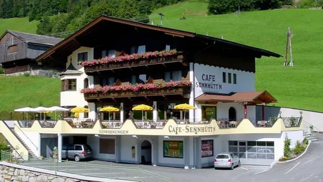 Appartementhaus Sennhütt'n - Wohnen direkt am Skilift Finkenberger Almbahnen