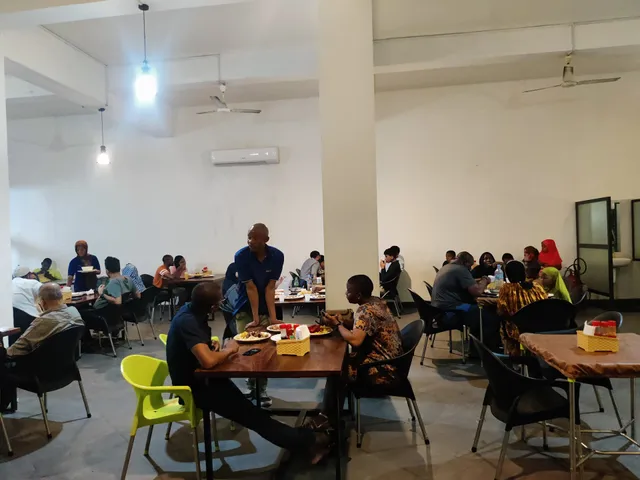 Ten To Ten Restaurant