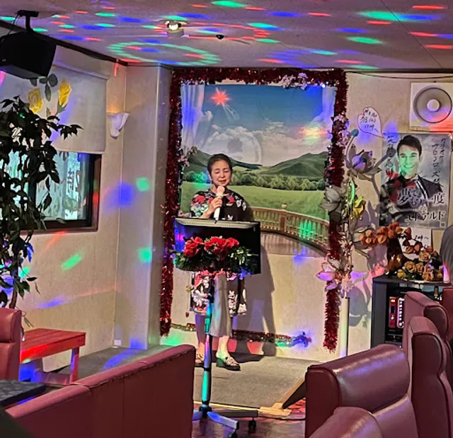 カフェ＆カラオケサロンローズ