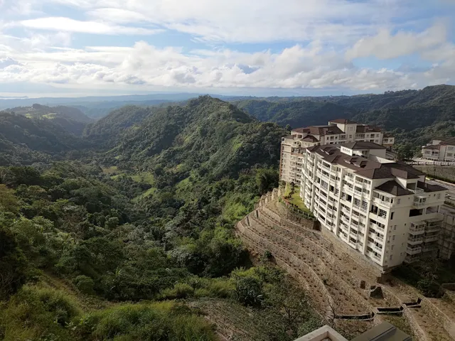 Twinlakes Tagaytay Merlot's Place 1BR Suite LL1E