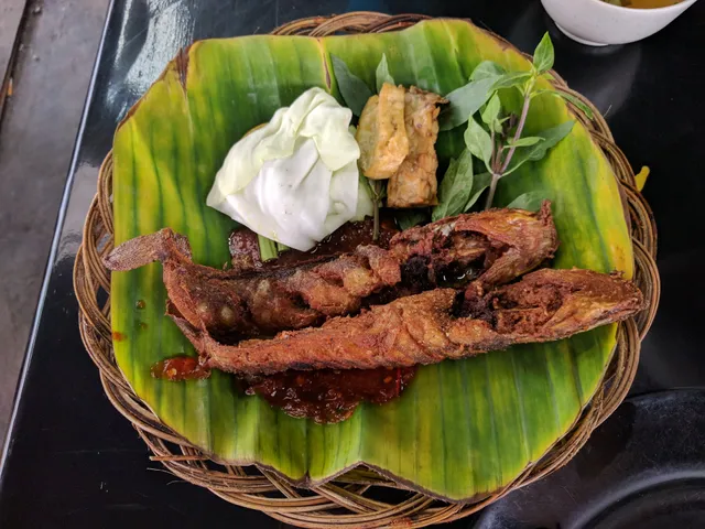 Jom Rasa D'Mama Corner (Caw 1)