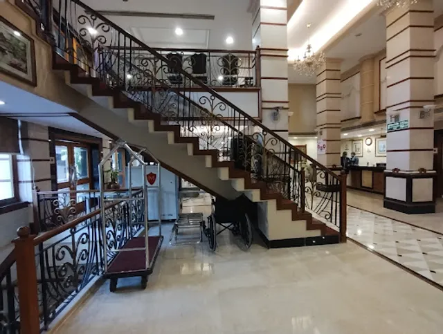 Dimple Bar & Restaurant