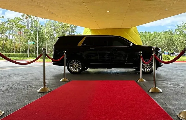 TUXEDO Executive Limousine and Car Service of Orlando