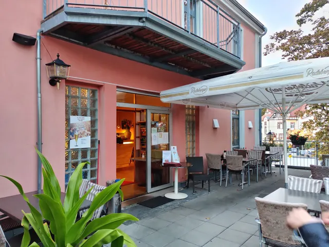 Hot Wok am Wasaplatz