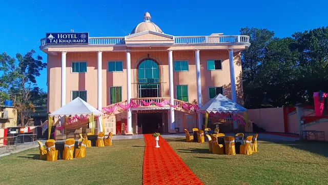 Hotel Taj-Khajuraho,Panna
