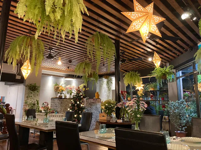 Vie a la 鄉食村活 restaurant & cafe