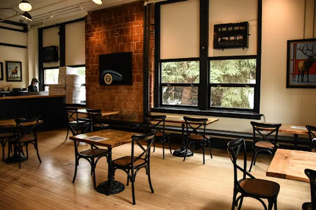 Sidewall Pizza Company