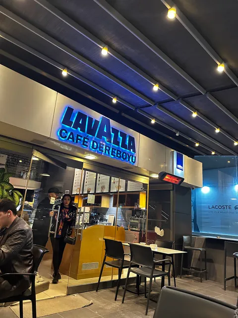 Lavazza Cafe Dereboyu