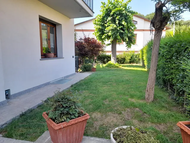 AFFITTACAMERE CASA PALOMBARA - BASCHI