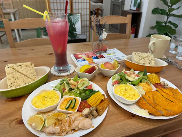 Holy Brunch給你。早午餐/早餐/午茶/輕食/咖啡/茶飲/麵包