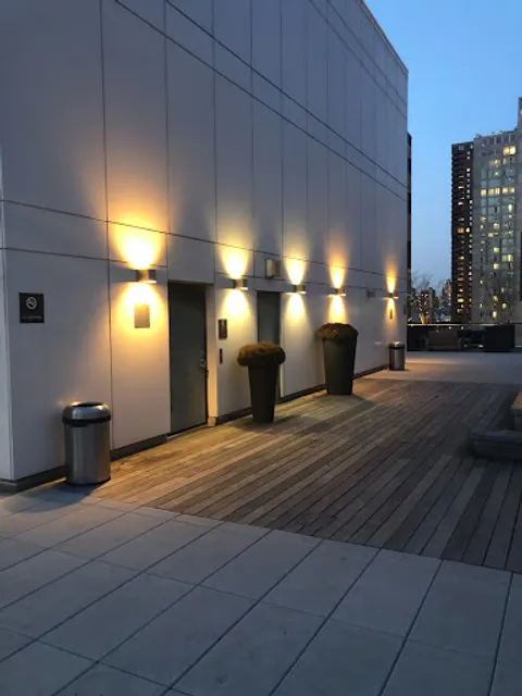 Plaza Management USA Inc