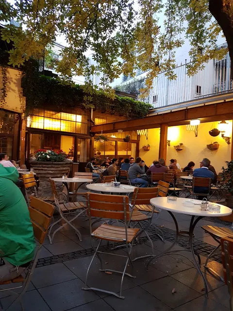 Ludwig im Museum Restaurant & Café