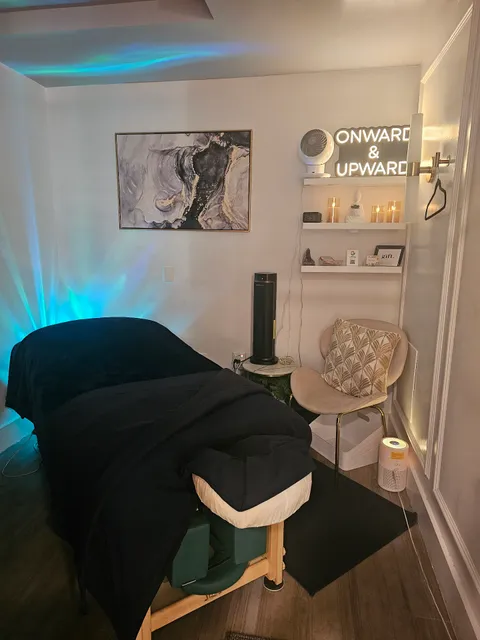 Alise Kapua Massage & Bodywork