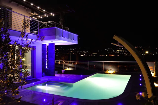 Residence Bellagio Wild Flowers