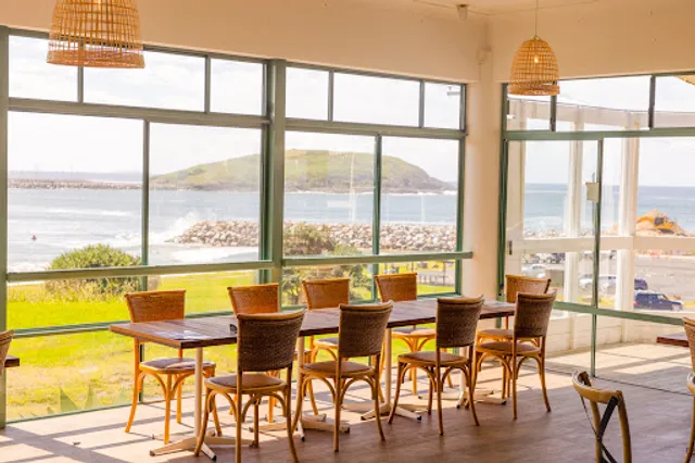 Jetty Beach House Coffs Harbour