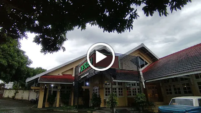 De'Sushi Japanese Lovers Rendezvous