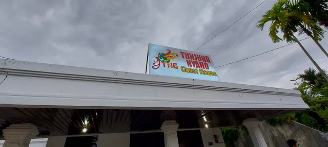 Tunjung Nyaho Guest House