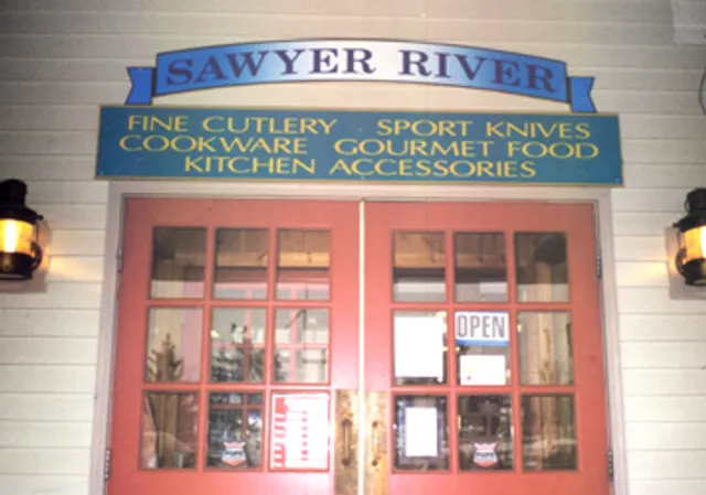 Sawyer River Knife & Trading Co